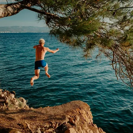 Appartement In With Sea View, Balcony, Air Conditioning, Wifi 5197-2 *