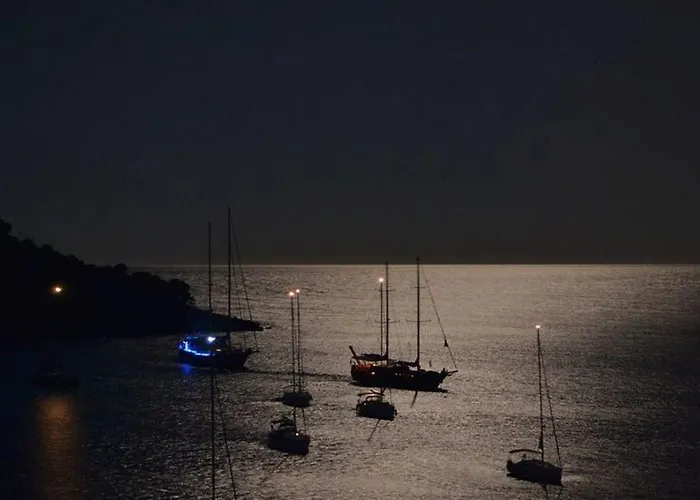 Daire In With Sea View, Balcony, Air Conditioning, Wifi 5197-2 *