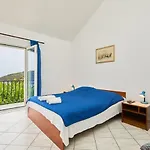 In With Sea View, Balcony, Air Conditioning, Wifi 5197-2 * Saplunara