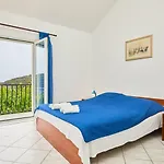 Apartman In With Sea View, Balcony, Air Conditioning, Wifi 5197-2 *