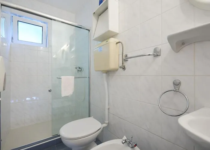 In With Sea View, Balcony, Air Conditioning, Wifi 5197-2