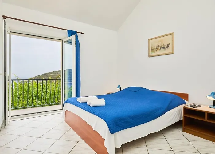 Apartmán In With Sea View, Balcony, Air Conditioning, Wifi 5197-2 *